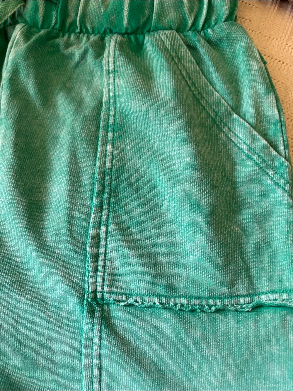 NWOT Zenana size Medium Wide-Leg flare leg Drawstring green mineral wash Pants - Picture 6 of 7